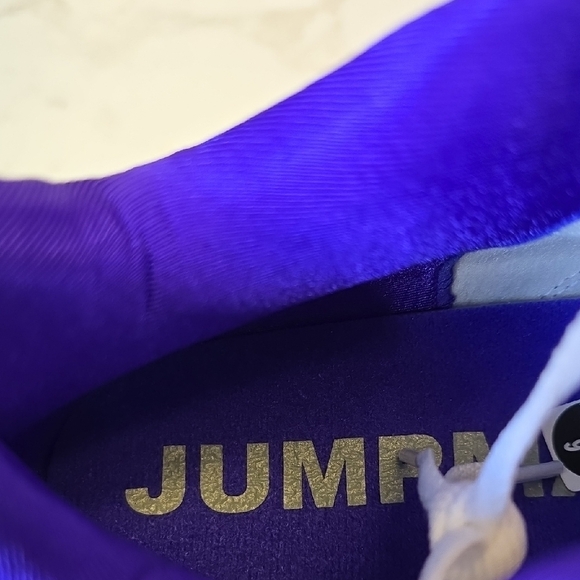 Jordan Athletic Shoes White Gray Purple - Picture 9 of 10